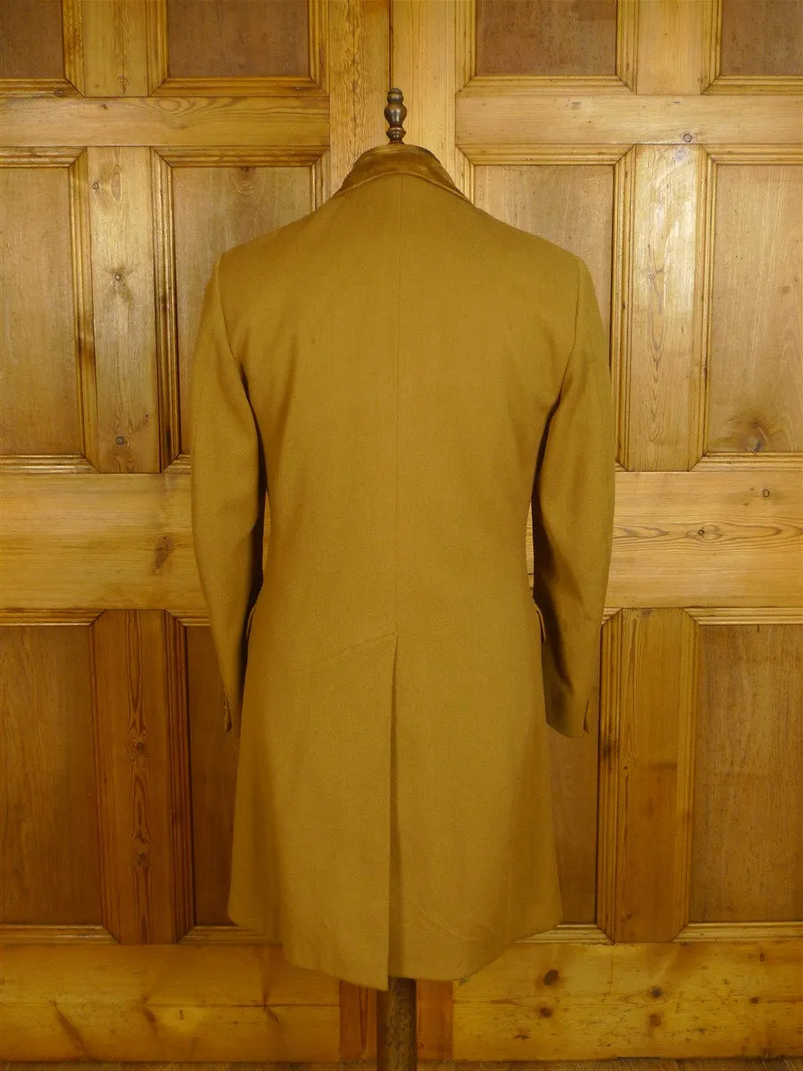 24/0963 superb vintage aquascutum venetian wool camel overcoat 38 regular