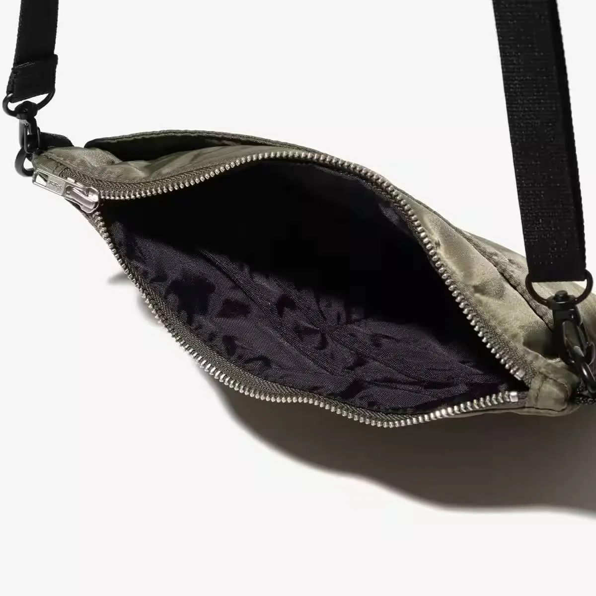 ATMOS NYLON TWILL SHOULDER BAG