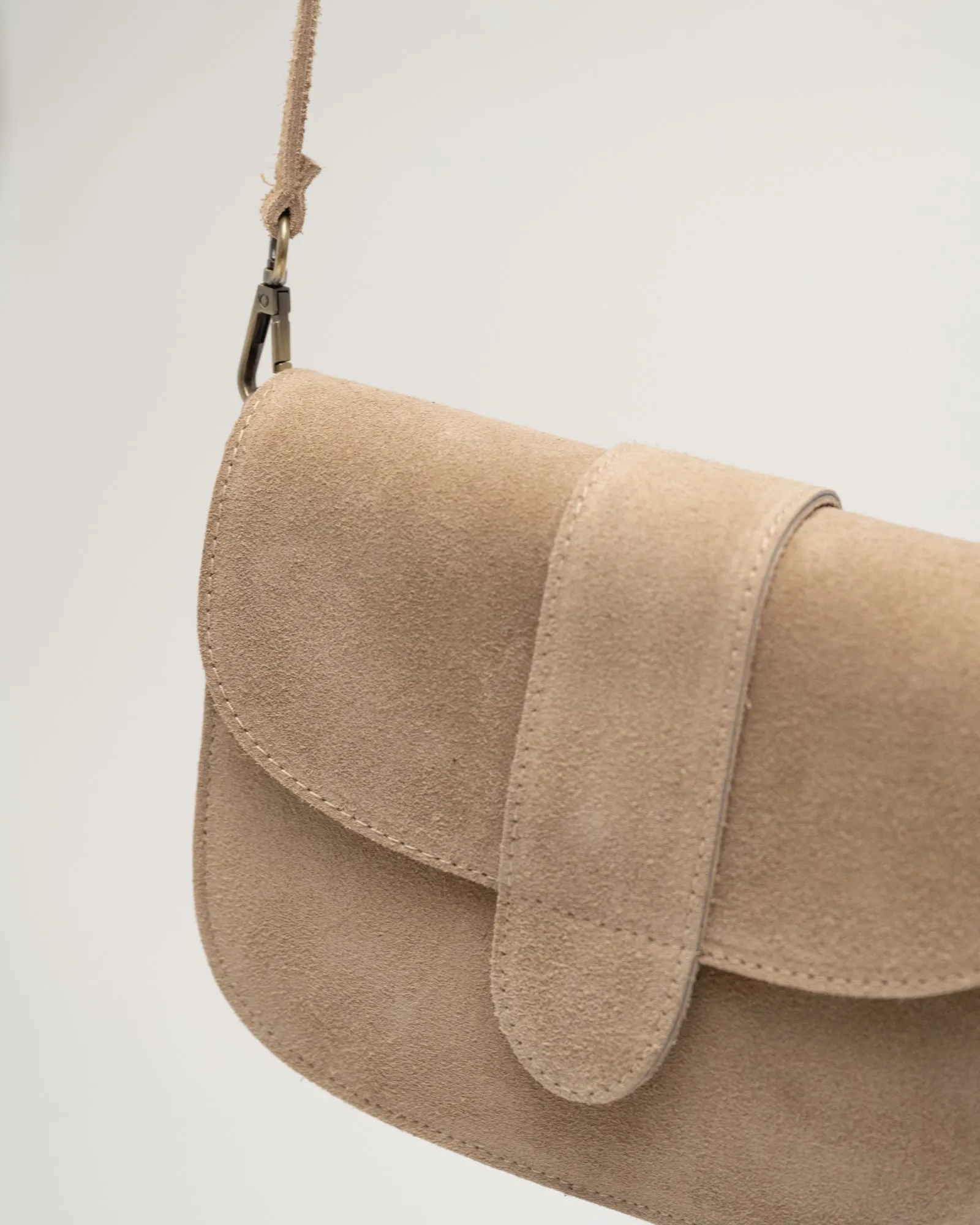 Bag Moon Suede Sand