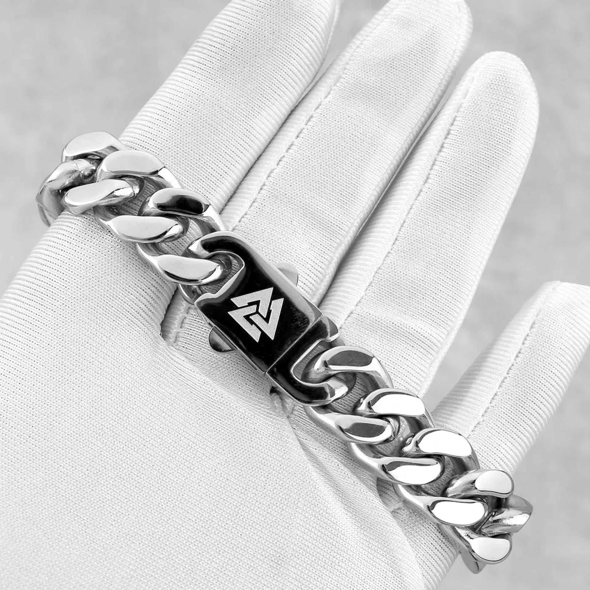 Bracelet Viking - La Puissance du Valknut