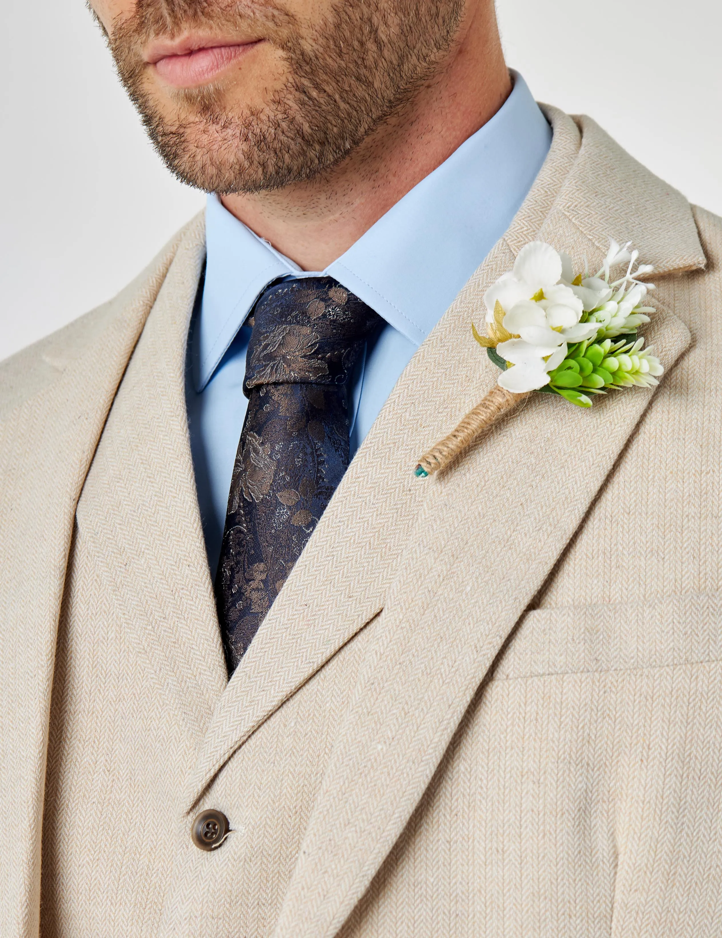 CALIX - Ivory Herringbone Tailored 3 Piece Suit