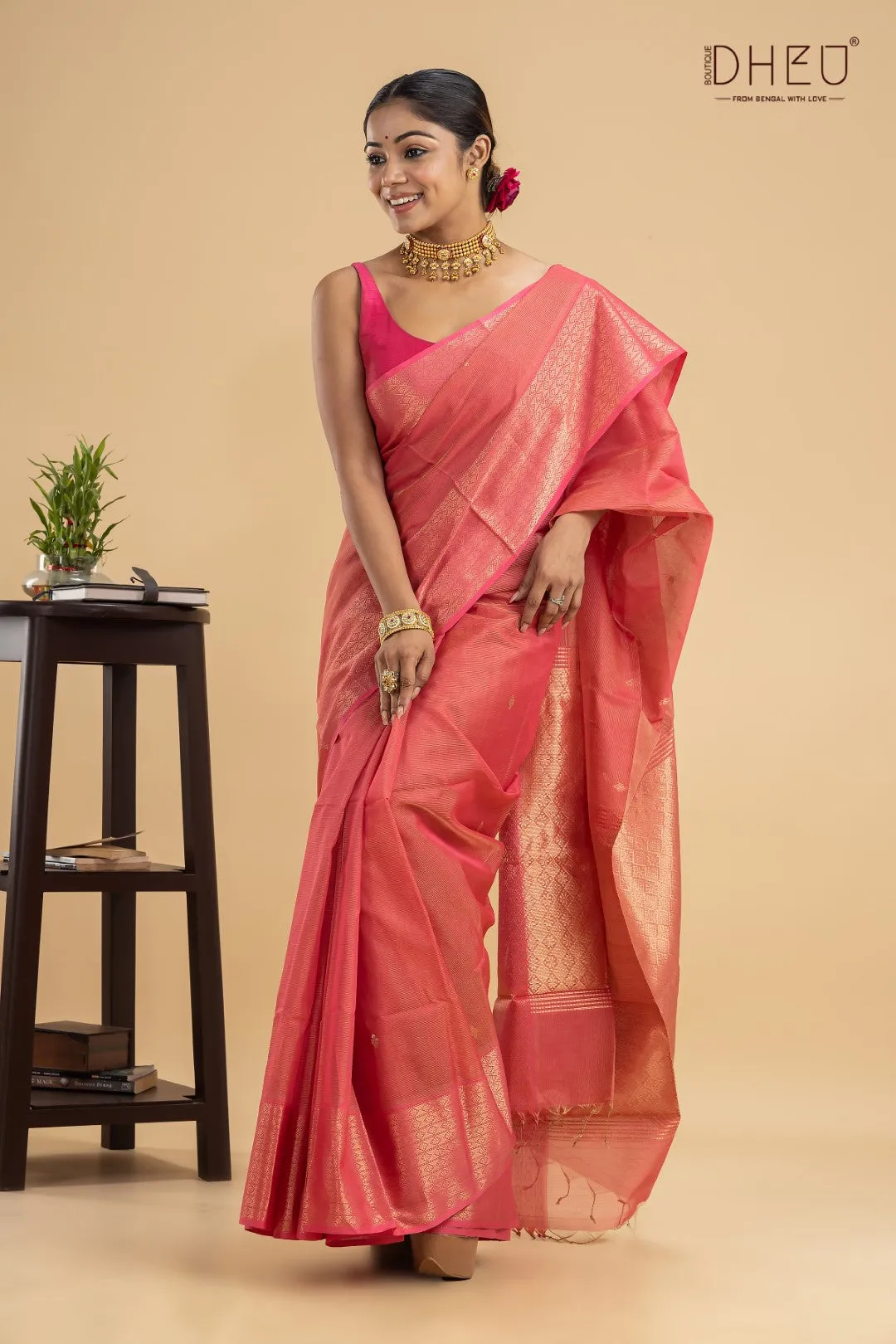 Carnation- Designer Handloom Silk Saree