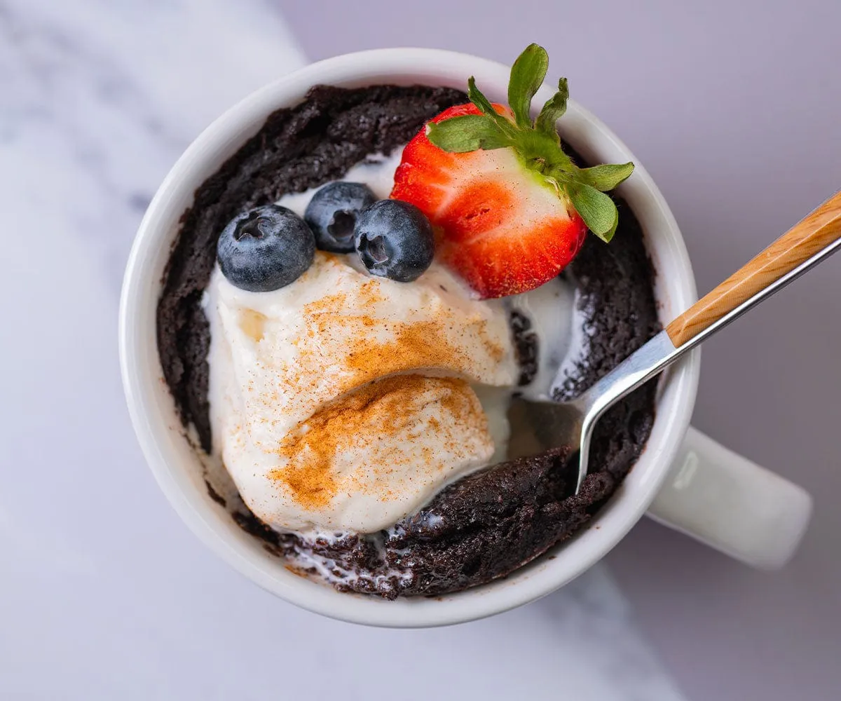 Cinnamon-Spiced Mug Brownie