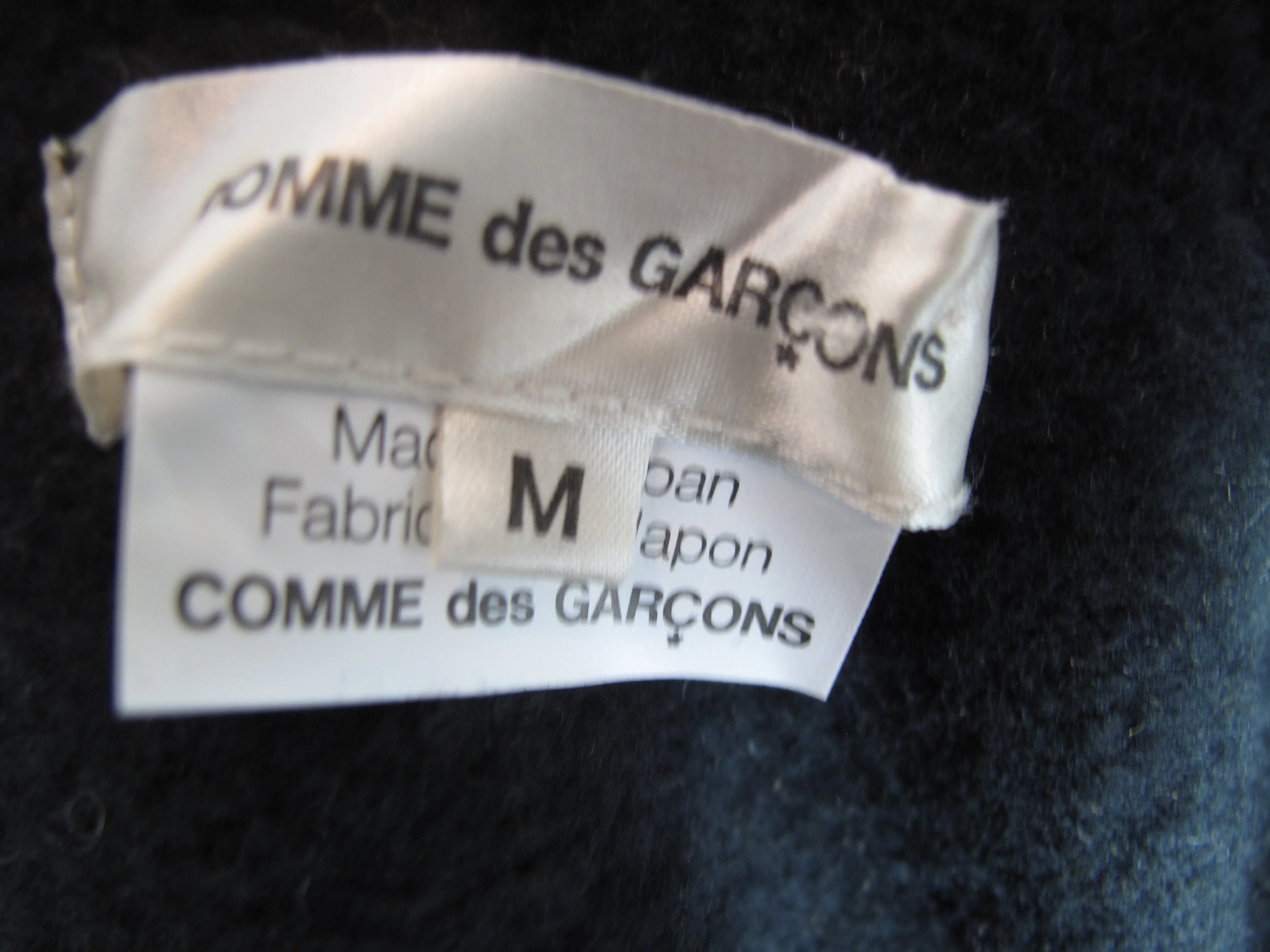 COMME des GARCONS