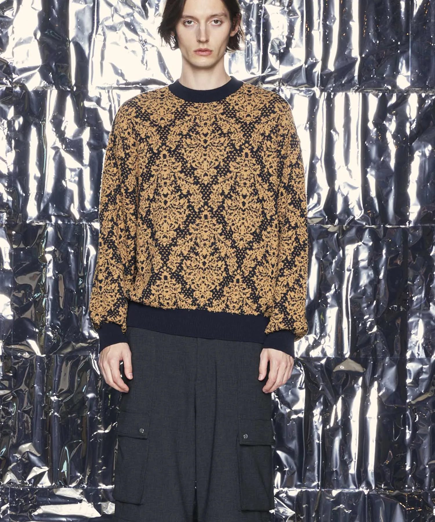 Damask Jacquard Prime-Over Crew Neck Knit Pullover