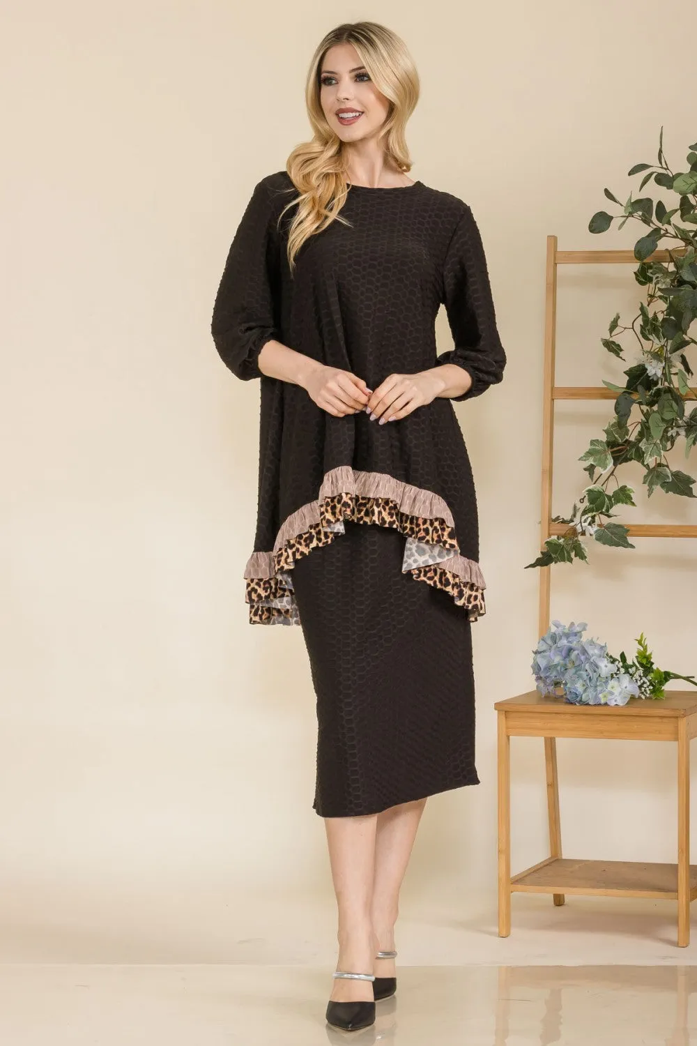 Deborah Honeycomb Fabric Tunic-Black