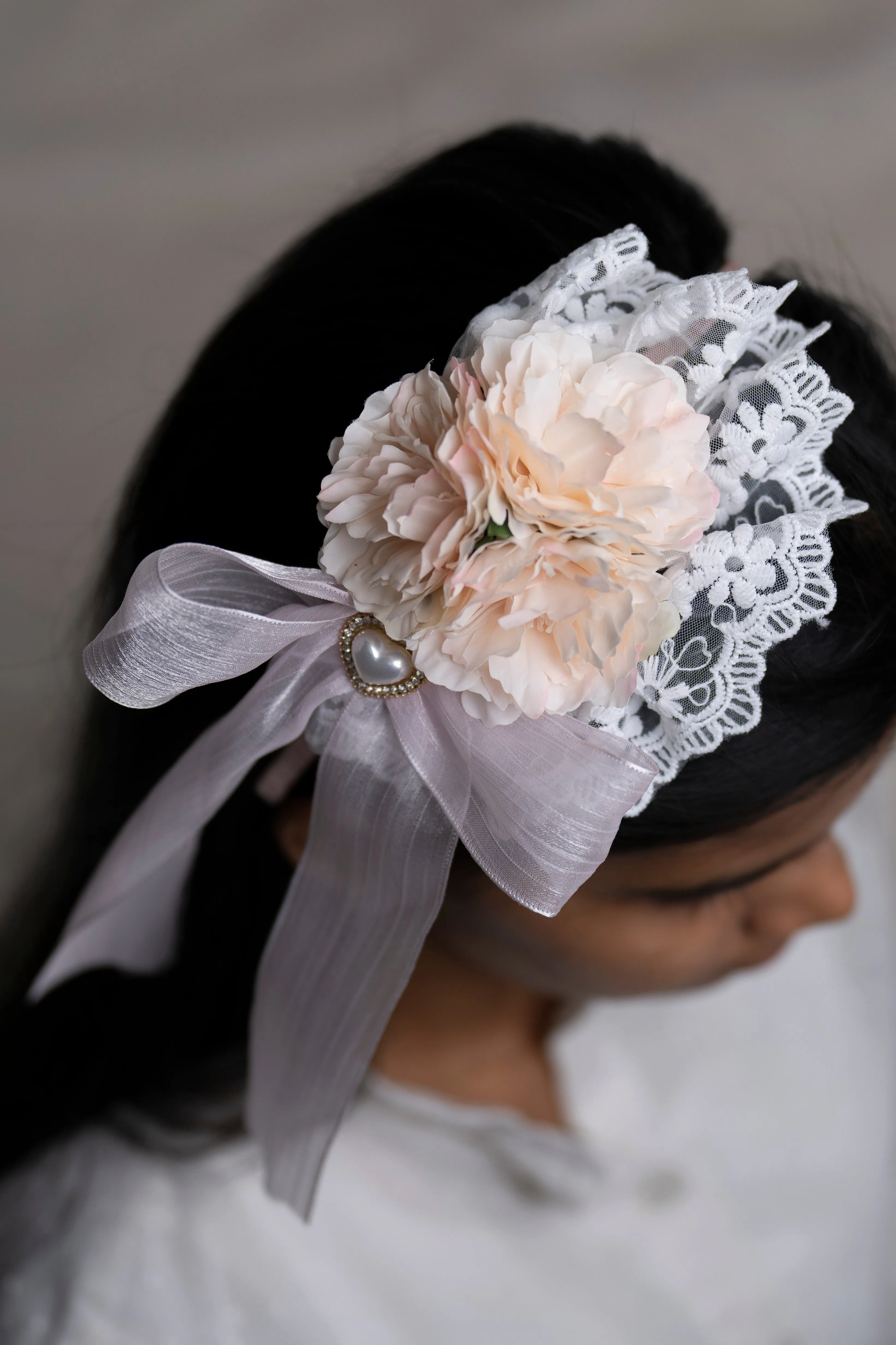 Elegant Peony and Lace Hair Accessory with Pearl Detail