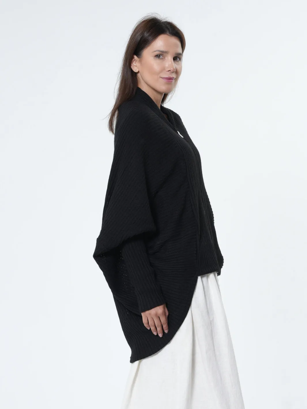 Extravagant Cardigan With Front Zipper In Black