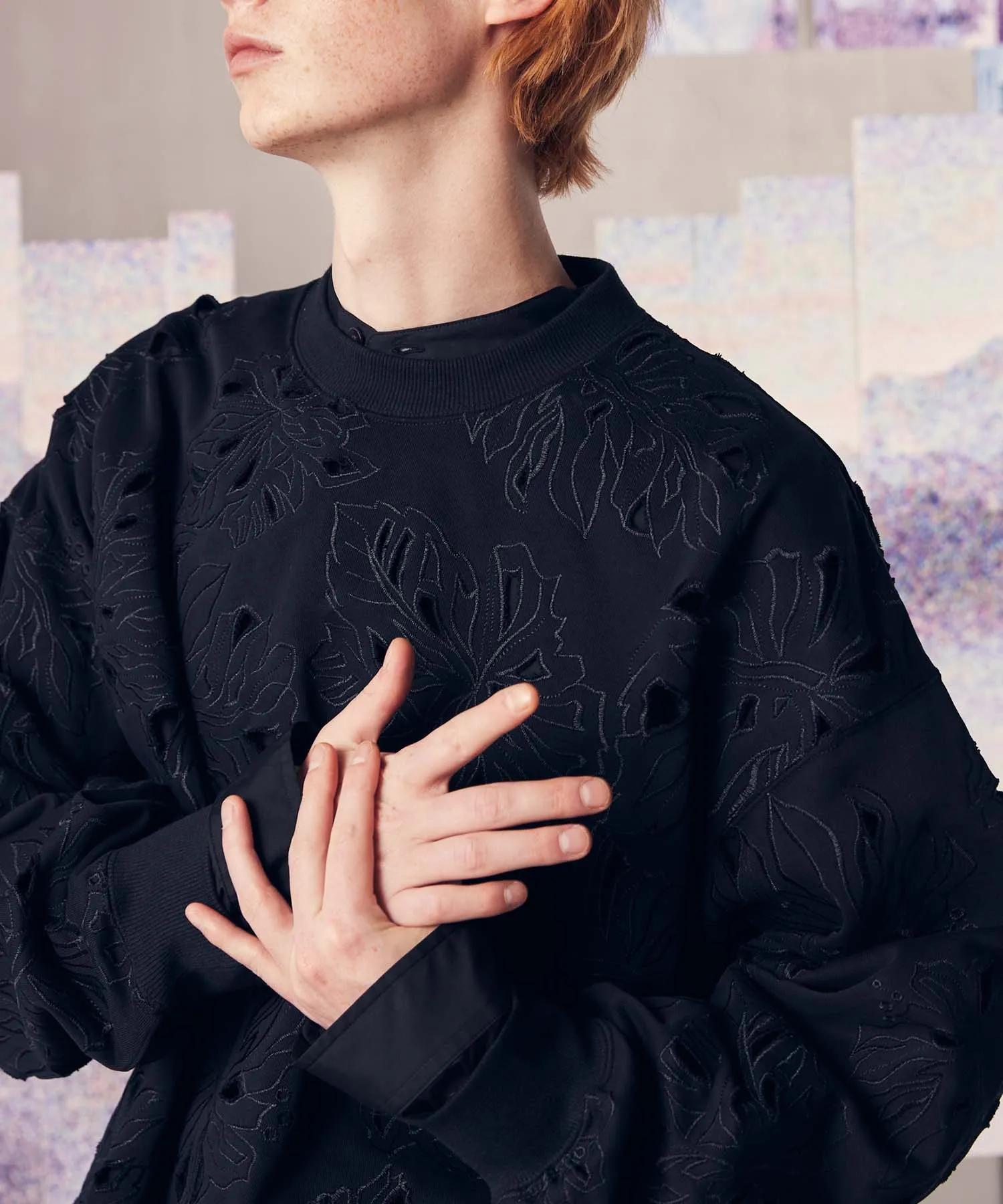 Leaf Cutwork Embroidery Crew Neck Sweat Pullover