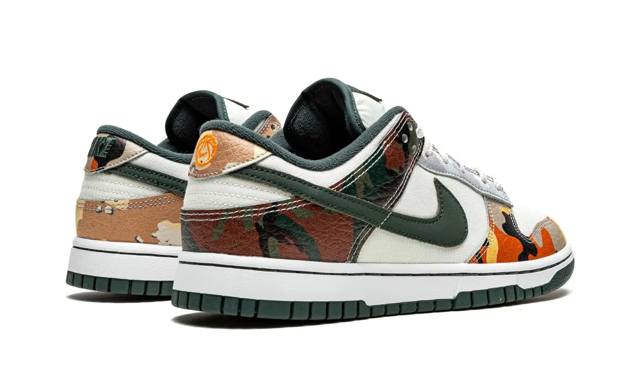 Nike Dunk Low SE "Sail Multi-Camo"