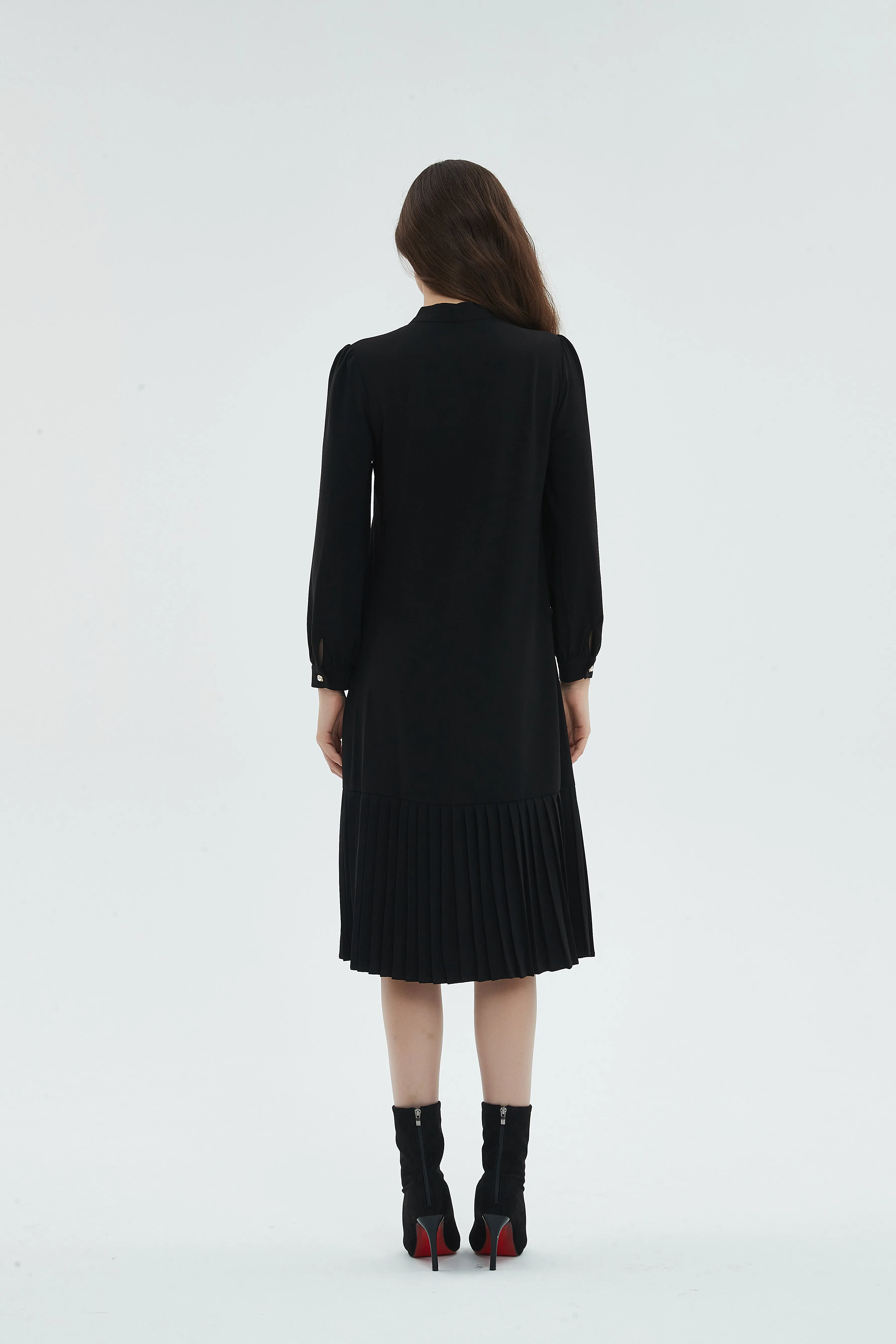 PLEAT BOTTOM BLACK SHIRT DRESS