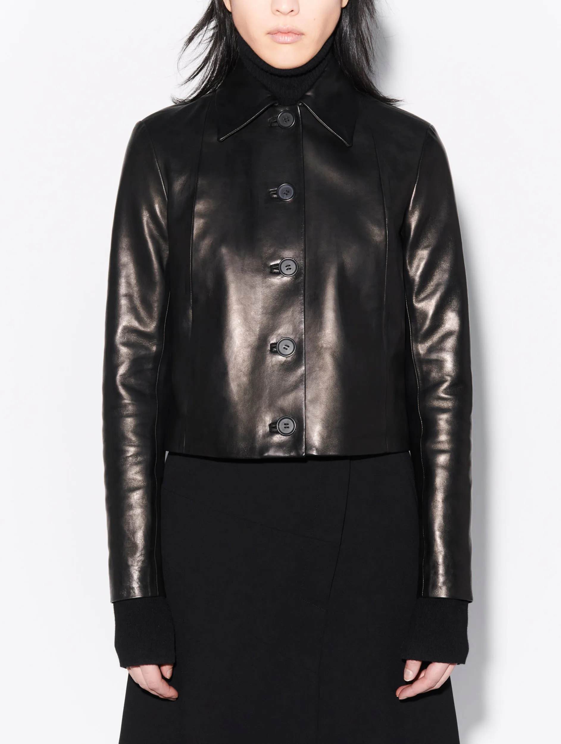 Short plongé leather jacket