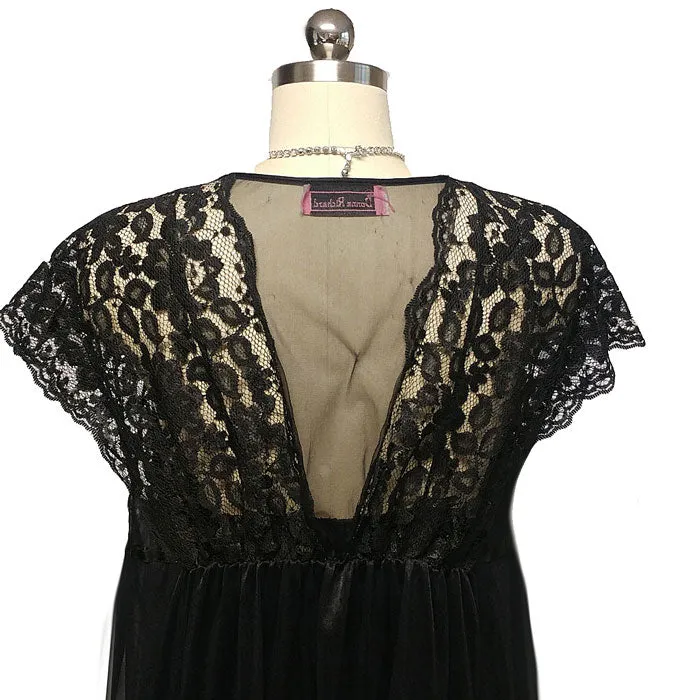 SOPHISTICATED VINTAGE DONNA RICHARD LACE & SATIN PEIGNOIR & NIGHTGOWN SET