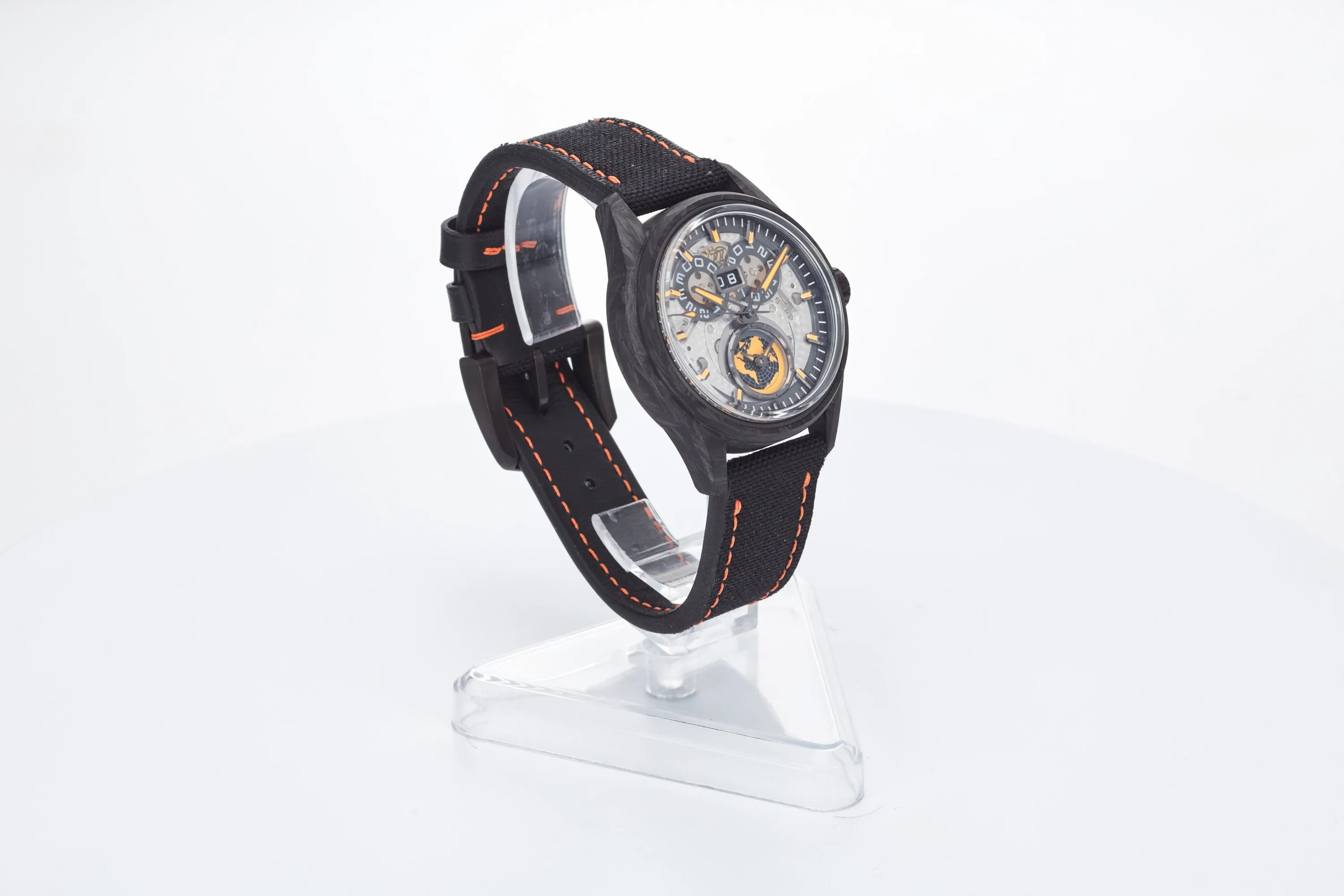 Spearfish Dual Time Carbon 'Supernova'