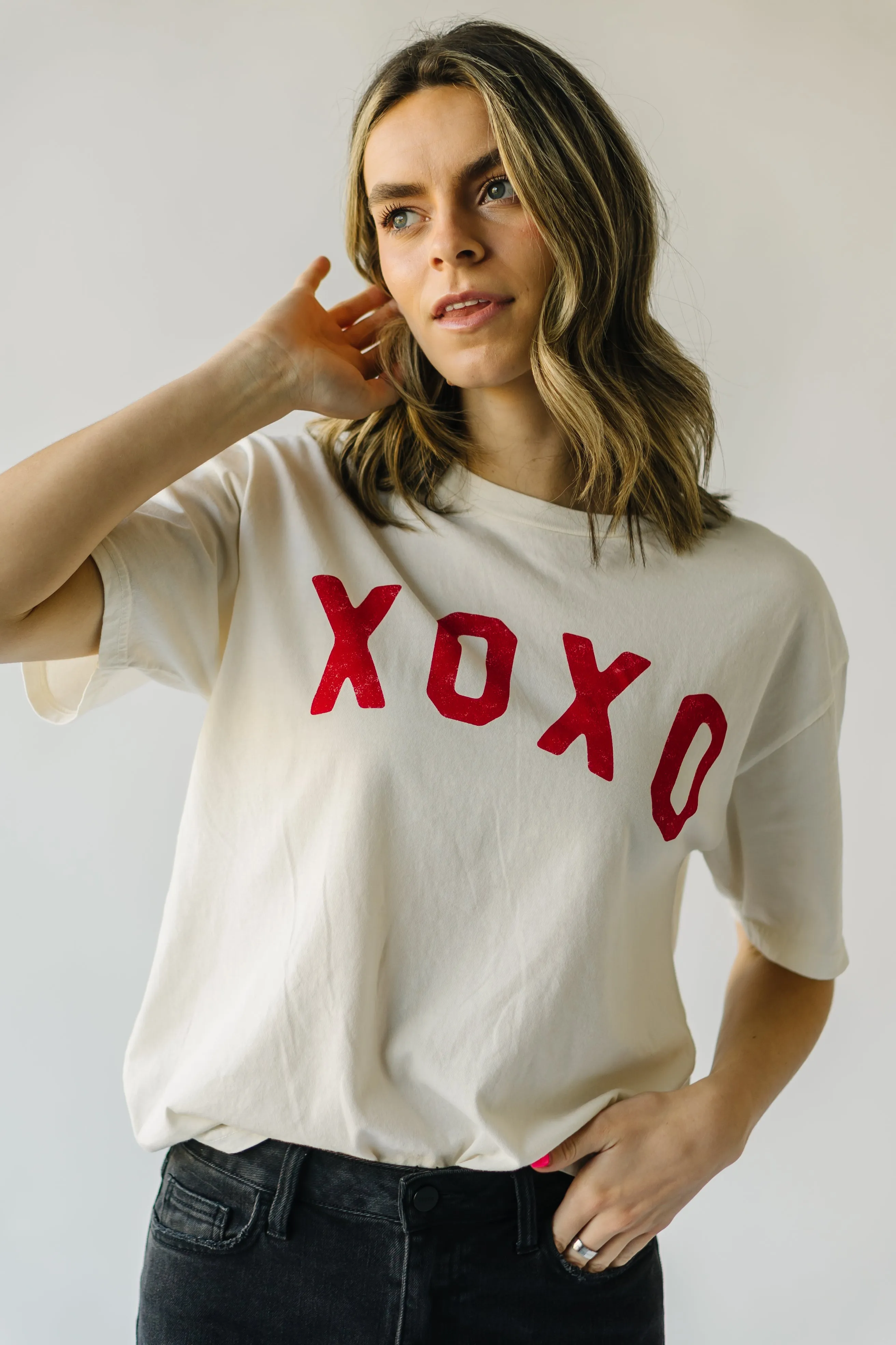 The Hugs   Kisses Graphic Tee in Cream