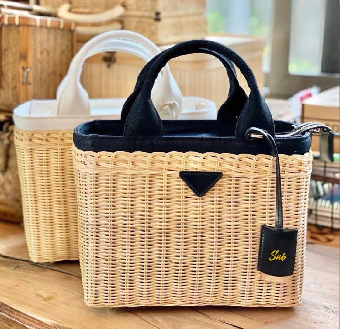 Wicker Square Bag